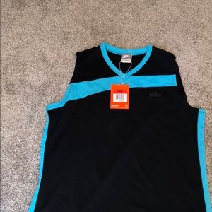 Nike workout tank top